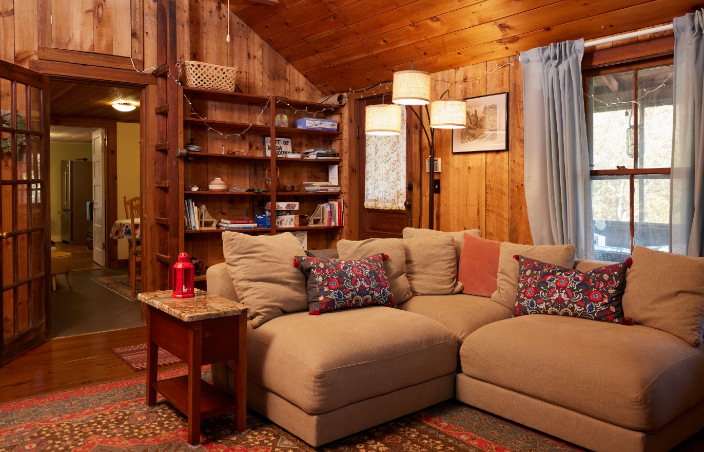 Chief Lodge cabin interior